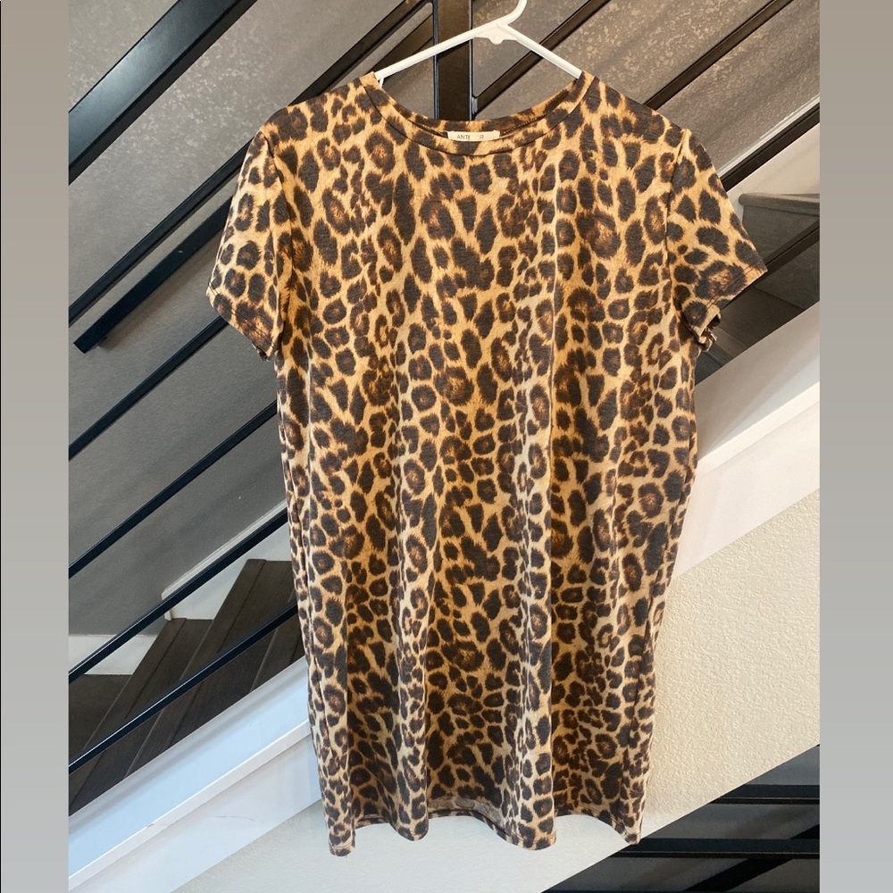 Leopard t shirt dress
